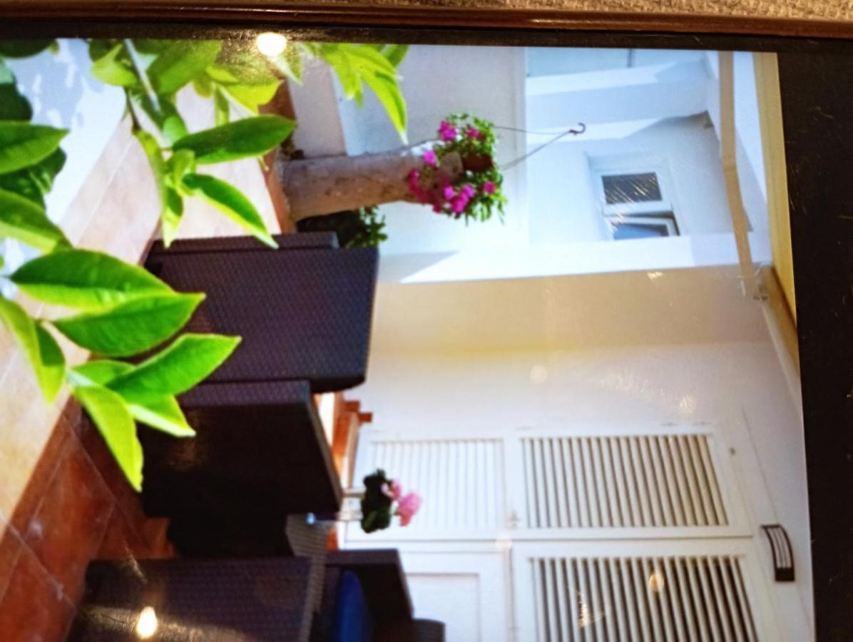 Apartmani Trubi 1 Vodice Kültér fotó